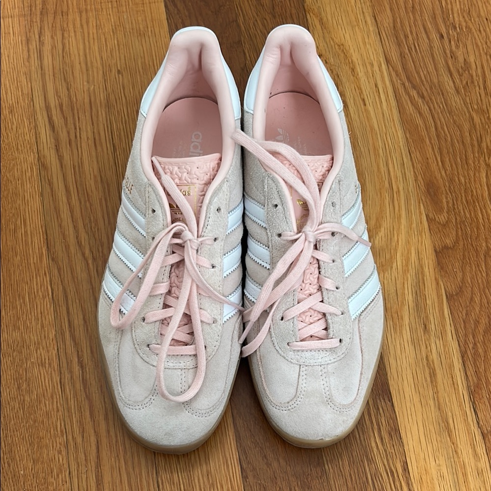 Adidas Gazelle Women's Pink and White Sneakers
